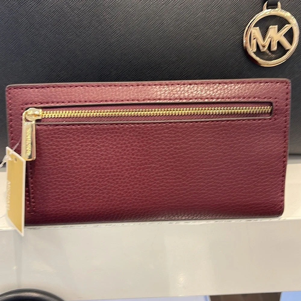 Michael Kors Reed Large Bifold Pebbled Leather Snap Wallet Card Case 
Oxblood - Picture 2 of 16